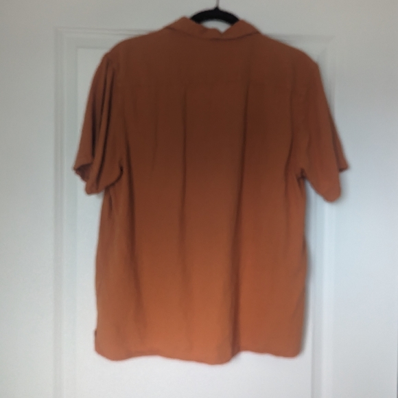 Linen Burnt Orange short Sleeve Button down - Picture 2 of 3